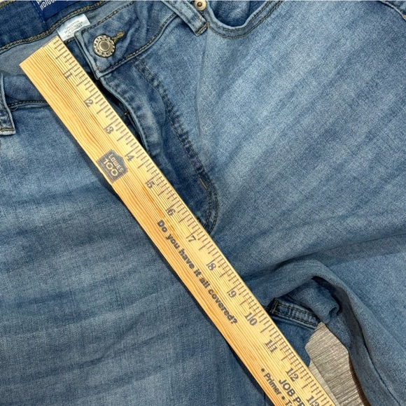 Project Indigo cropped jeans with the sweetest embroidered flowers – size 14 - Picture 7 of 9